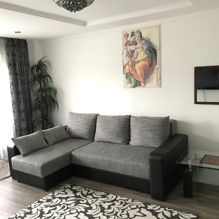Fine Apartment Jełgawa Zewnętrze zdjęcie